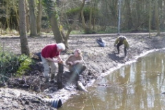 Schoonmaken Heemtuin 10 maart 2017